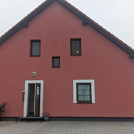 Penzion Janousek Motorsport Cesky Krumlov Prisecna Exterior photo